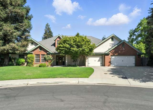 Property at 2091 Skansen St, Kingsburg, CA 93631, 4 beds, 3 baths