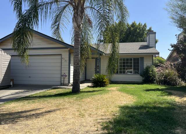 Property at 4527 W Iris Ave, Visalia, CA 93277, 3 beds, 2 baths