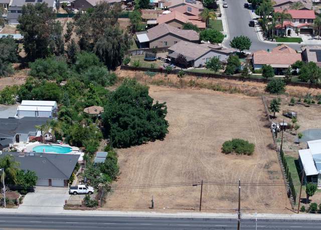 Property at 2296 W Henderson Ave, Porterville, CA 93257