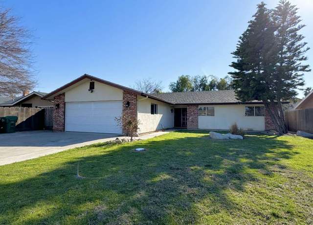 Property at 1451 San Lucia Ave, Porterville, CA 93257, 4 beds, 2 baths