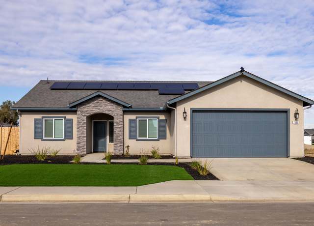Property at 7300 Woodbine Ave, Visalia, CA 93291, 4 beds, 2 baths