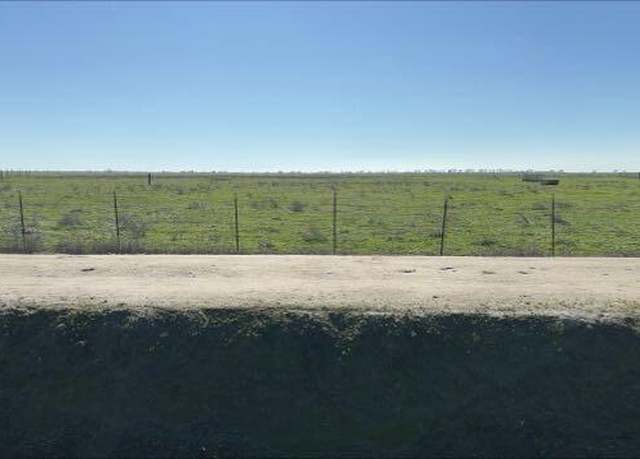 Property at Rd 80, Pixley, CA 93256