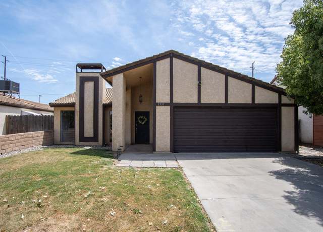 Property at 1937 S Royal Oaks Dr, Visalia, CA 93277, 3 beds, 2 baths