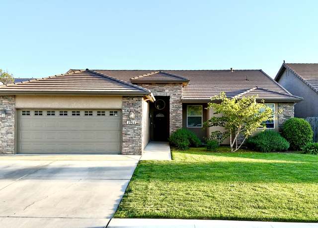 Property at 1911 W Castle Ave, Porterville, CA 93257, 4 beds, 2 baths