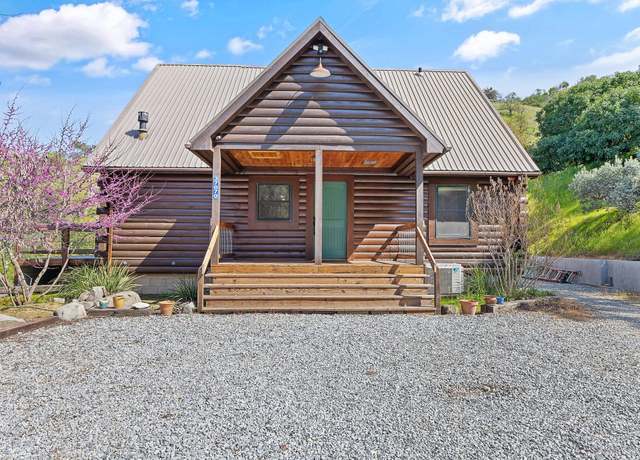 Property at 37070 Sierra Dr, Lemon Cove, CA 93244, 3 beds, 2.5 baths