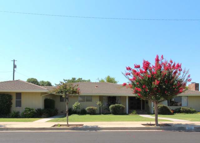 Property at 700 Sequoia Dr, Exeter, CA 93221, 3 beds, 3 baths