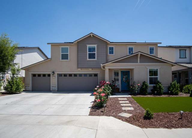 Property at 2540 S Spruce St, Visalia, CA 93292, 5 beds, 3 baths