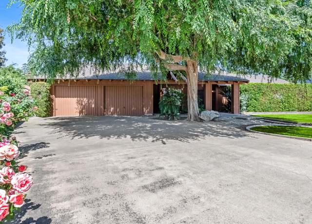 Property at 450 N Fulgham St, Visalia, CA 93291, 4 beds, 2.5 baths