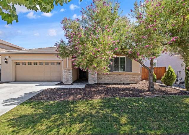 Property at 4351 W Oriole Ct, Visalia, CA 93291, 3 beds, 2 baths