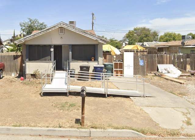 Property at 544 S G St, Tulare, CA 93274, 3 beds, 1 bath