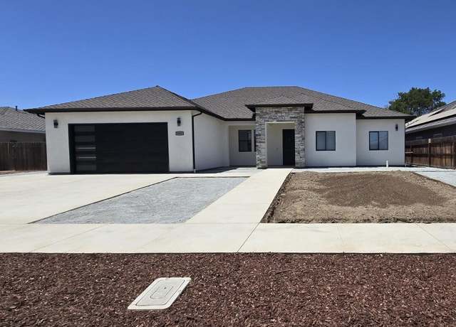 Property at 1041 N Citrus Ct, Visalia, CA 93292, 4 beds, 2.5 baths