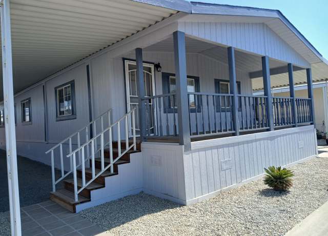 Property at 2459 N Oaks St #25, Tulare, CA 93274, 3 beds, 2 baths