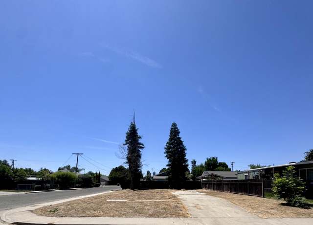 Property at 601 S Rose Ave, Farmersville, CA 93223