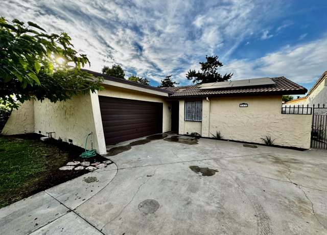 Property at 660 Village Green St, Porterville, CA 93257, 3 beds, 2 baths