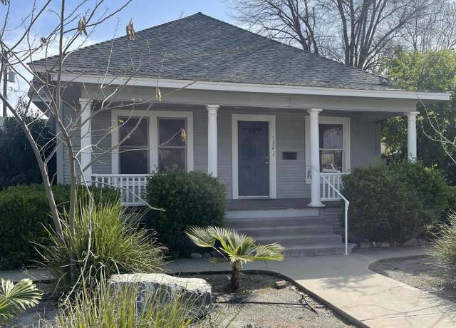 Property at 132 N Gale Hill Ave, Lindsay, CA 93247, 4 beds, 1 bath