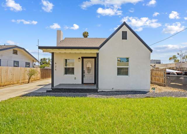 Property at 625 E Kern Ave, Tulare, CA 93274, 3 beds, 2 baths