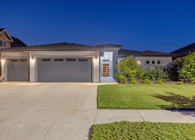 Property at 4246 S University St, Visalia, CA 93277, 4 beds, 2.5 baths