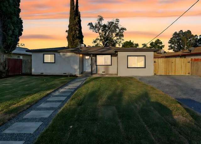 Property at 916 N Mooney Blvd, Visalia, CA 93291, 4 beds, 2 baths
