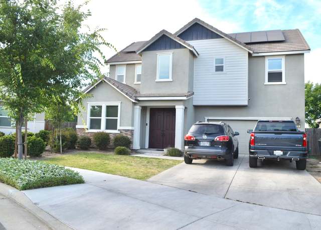 Property at 3136 E Harter Ave, Visalia, CA 93292, 4 beds, 4 baths