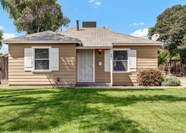 Property at 905 S Liberty St, Visalia, CA 93292, 2 beds, 1 bath
