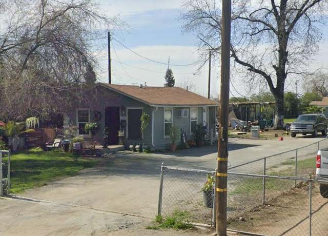 Property at 15449 Road 223, Porterville, CA 93257, 4 beds, 2 baths