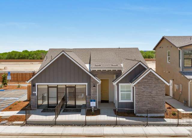 Property at 947 Lisbon Ave, Tulare, CA 93274, 3 beds, 2 baths