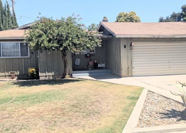 Property at 524 E Cypress Ave, Visalia, CA 93292, 3 beds, 1.5 baths