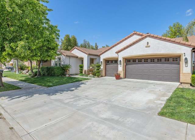 Property at 6124 W Delaware Ct, Visalia, CA 93291, 4 beds, 2.5 baths