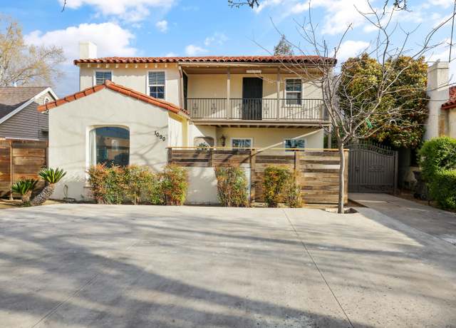 Property at 1090 E Tulare Ave, Tulare, CA 93274, 3 beds, 2 baths