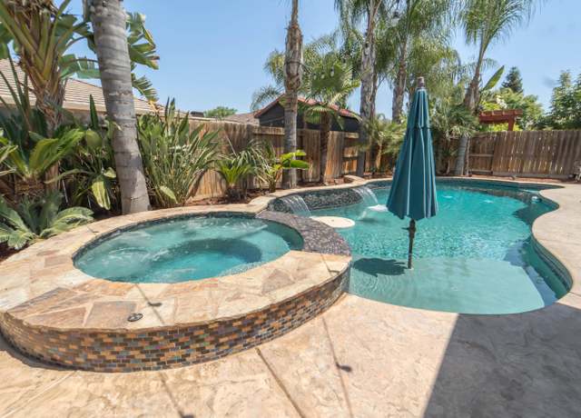 Property at 3216 W Perez Ave, Visalia, CA 93291, 4 beds, 3 baths