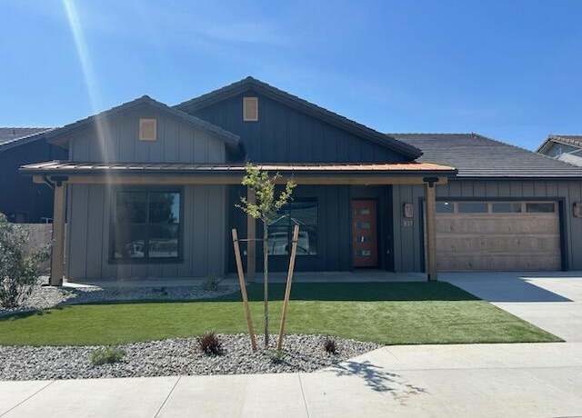Property at 937 Hidden Rdg, Tulare, CA 93274, 4 beds, 2 baths
