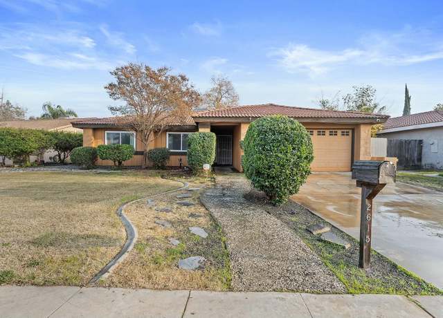 Property at 2615 E Norman Dr, Visalia, CA 93292, 3 beds, 2 baths