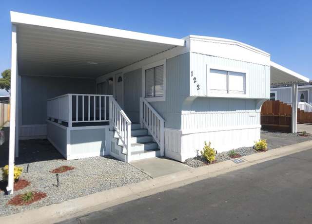 Property at 720 E Worth Ave #122, Porterville, CA 93257, 2 beds, 2 baths