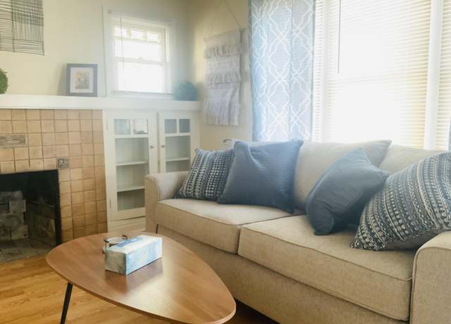 Property at 336 E Putnam Ave, Porterville, CA 93257, 2 beds, 1 bath