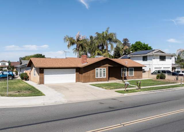 Property at 923 N H St, Tulare, CA 93274, 3 beds, 2 baths