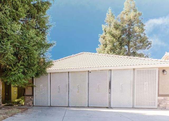 Property at 4523 W Evergreen Ct, Visalia, CA 93277, 3 beds, 2 baths