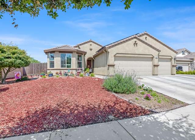 Property at 3703 N Elm Ct, Visalia, CA 93291, 3 beds, 2 baths
