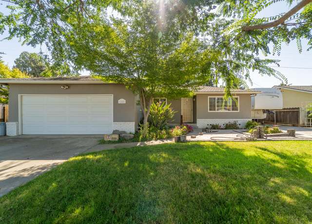Property at 1482 N Sampson St, Tulare, CA 93274, 3 beds, 2 baths
