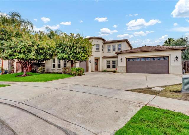 Property at 619 E La Vida Ave, Visalia, CA 93292, 3 beds, 3 baths