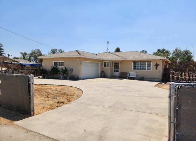 Property at 12499 322, Visalia, CA 93291, 3 beds, 2 baths