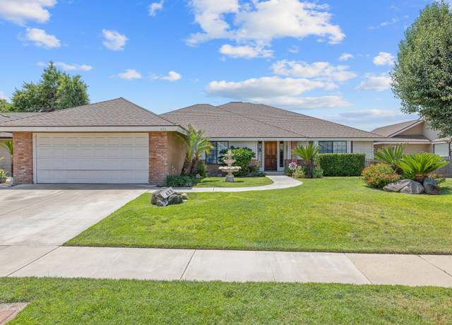 Property at 433 Jackson Ave, Tulare, CA 93274, 3 beds, 2.5 baths