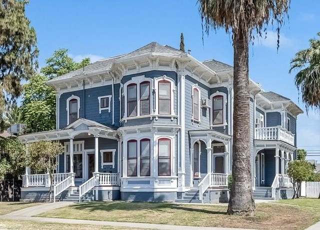 Property at 132 E 10th St, Hanford, CA 93230, 5 beds, 4 baths