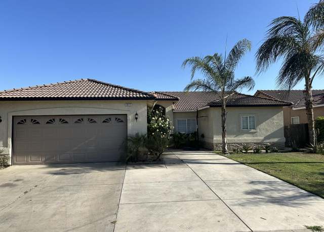Property at 1617 Beaumont Ct, Tulare, CA 93274, 4 beds, 2 baths