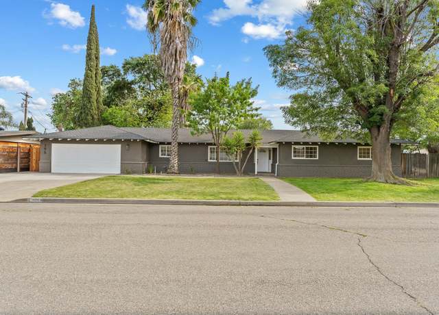 Property at 795 Laurence Ln, Hanford, CA 93230, 5 beds, 3 baths