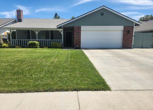 Property at 2110 S Sebastian Ct, Visalia, CA 93277, 3 beds, 2 baths