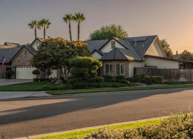 Property at 245 N Stokes Ct, Visalia, CA 93291, 4 beds, 3 baths
