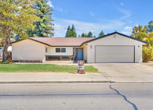 Property at 1642 S Demaree St, Visalia, CA 93277, 4 beds, 2 baths