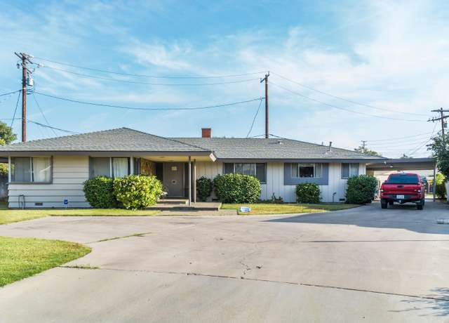 Property at 347 Ohio Cir, Porterville, CA 93257, 3 beds, 2.5 baths