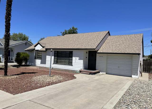 Property at 2616 W Iris Ave, Visalia, CA 93277, 2 beds, 1 bath