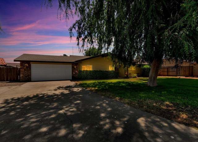 Property at 1370 E Boyer Dr, Tulare, CA 93274, 3 beds, 2 baths